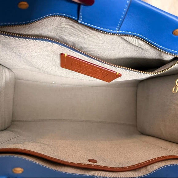 Coach Cashin 32 Leather Tote Bag - Blue Fin - Picture 9 of 11